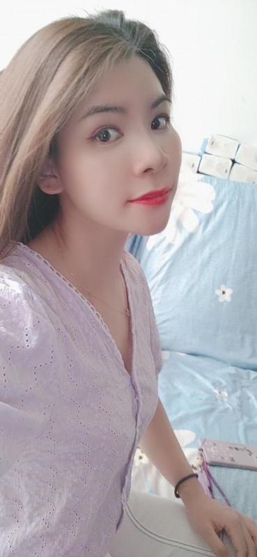 服务系性格好的妹子